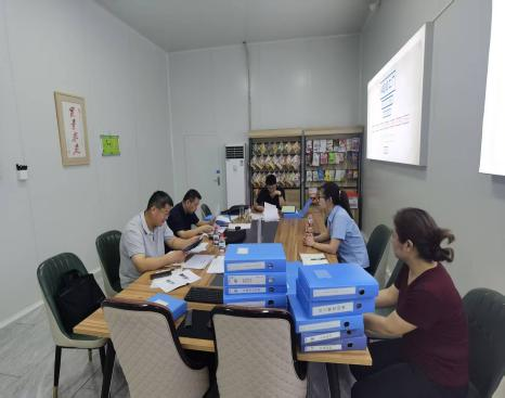 濱城區應急管理局前往隆鑫羽成開(kāi)展安全執法檢查工作