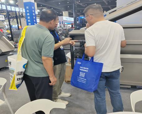 參加中國（鄭州）食品加工及包裝設備/冷鏈物流與技術(shù)裝備展覽會(huì )